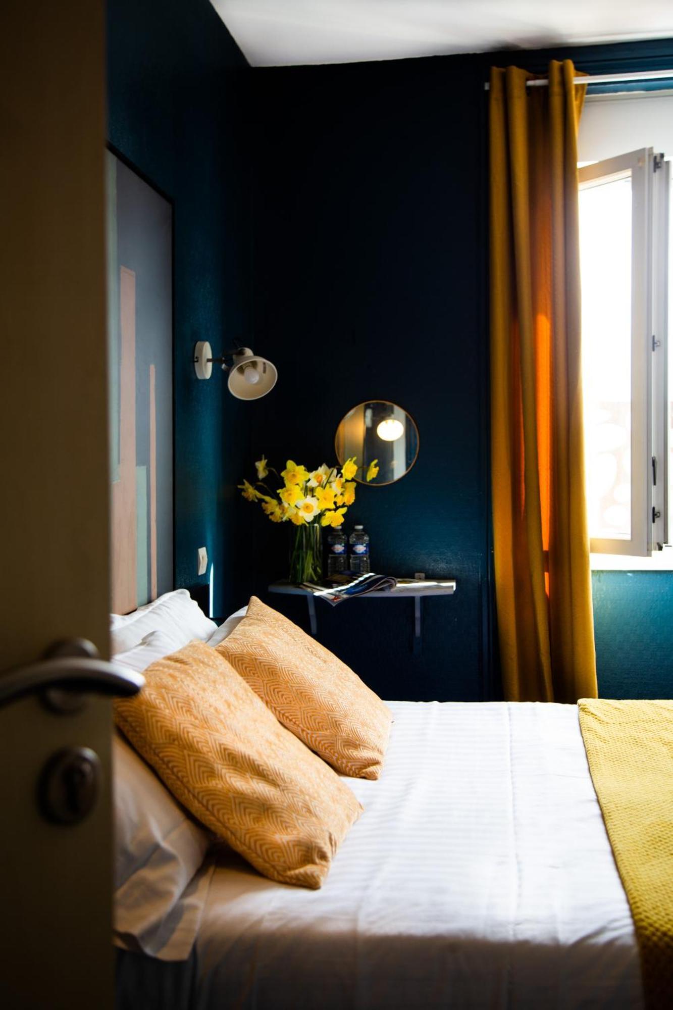 Hotel Des Pins Jullouville-les-Pins Bilik gambar