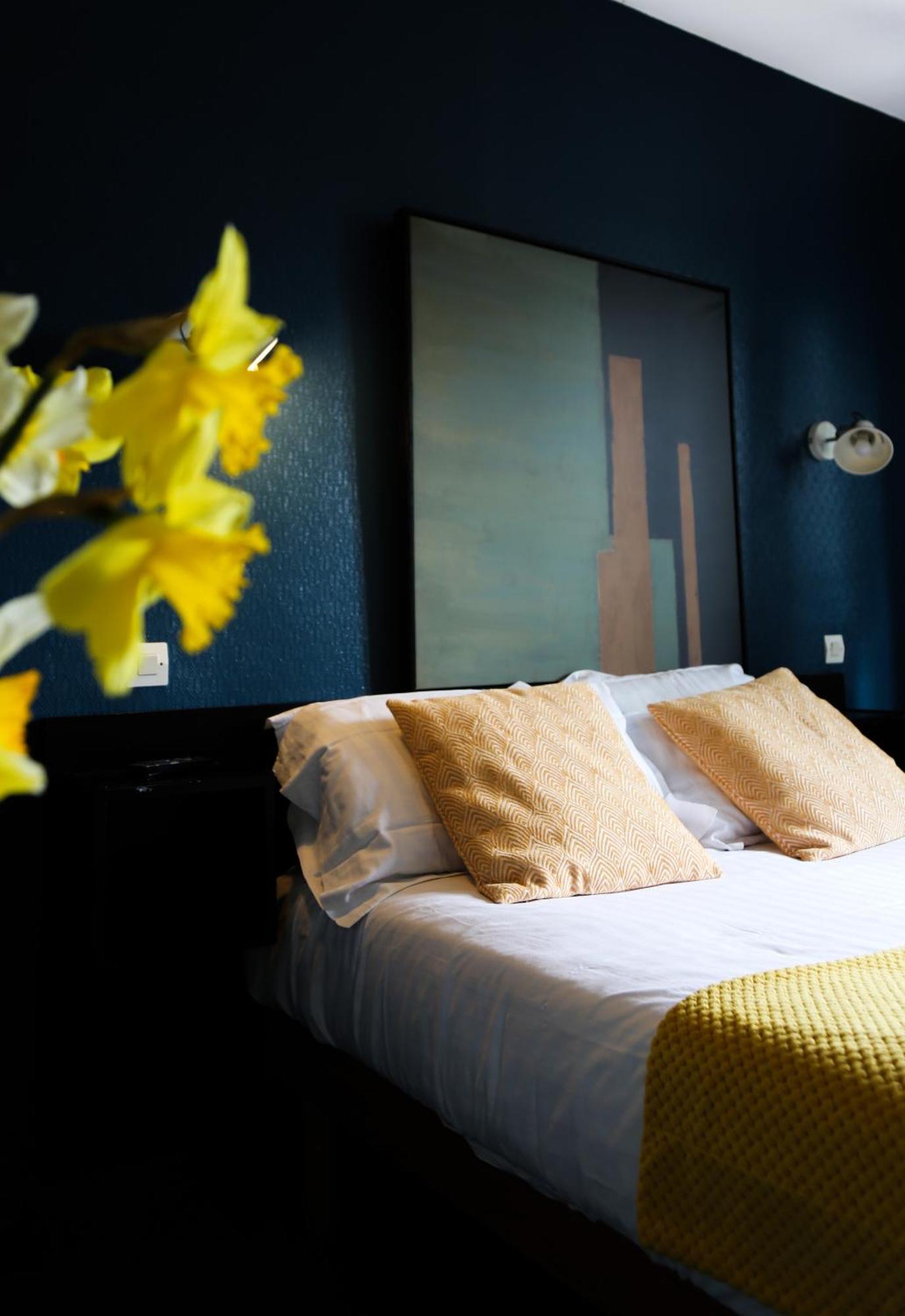 Hotel Des Pins Jullouville-les-Pins Bilik gambar